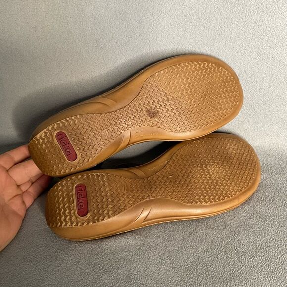 Women's Rieker Regina Sandals‎ Metal Embellishments Slip On Size 41/ US 9,5 Gray - Picture 7 of 11